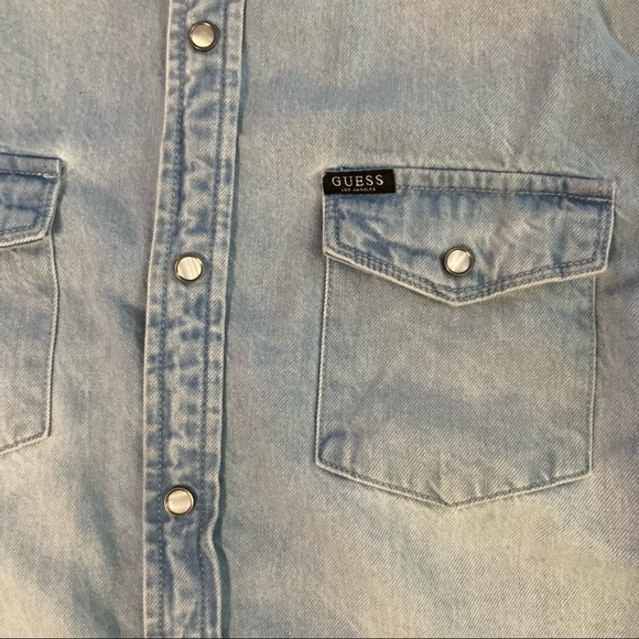 Guess Large Denim Shirt - Picture 6 of 7